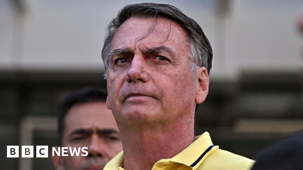 Polis, Jair Bolsonaro'yu ve oğlunu adaletin engellenmesini suçluyor
