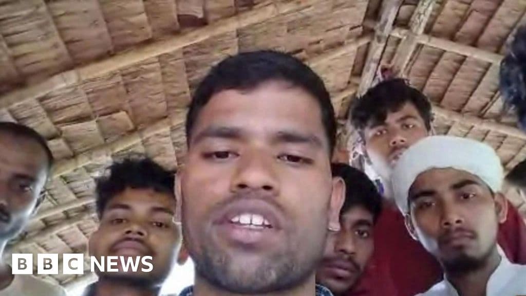 Rohingya mültecileri: 'Hindistan bizi esir gibi tekneye koydu