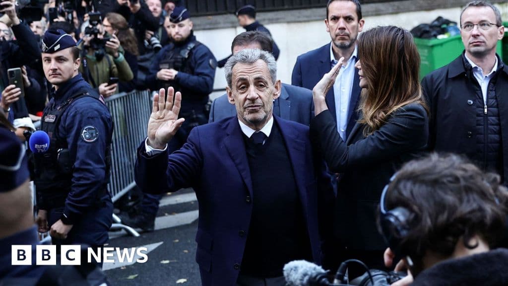Sarkozy kampanya finansmanı nedeniyle hapse girdi