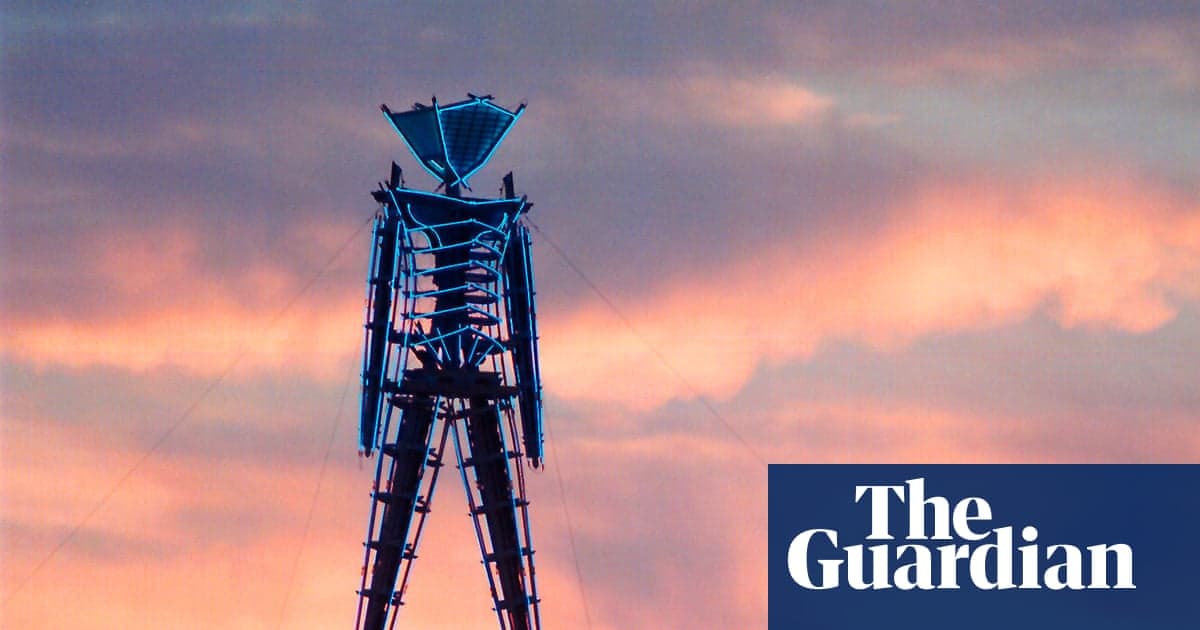 Şerifler Burning Man Festivalinde 'Kan Havuzunda Ölü' Bulunan İnsanı Tanımlamaya Çalışıyor | Nevada
