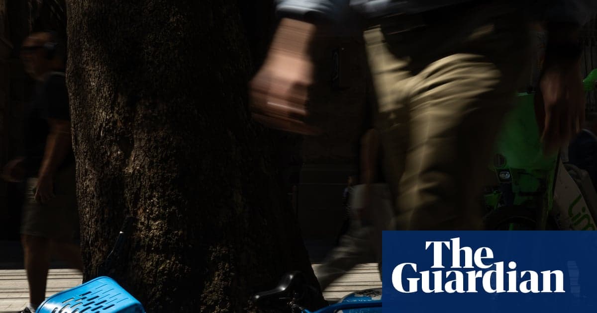 Sidney patikalarını dolduran e-bisikletler yeni yasa tasarısıyla bir kenara atılacak – ancak verginin asıl yükünü biniciler üstlenebilir | Sidney