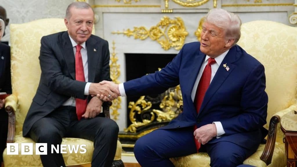 Trump, F-35'lerde Erdoğan kovalamacaları anlaşırken Türkiye'yi Rus petrolü almayı bırakmaya çağırıyor