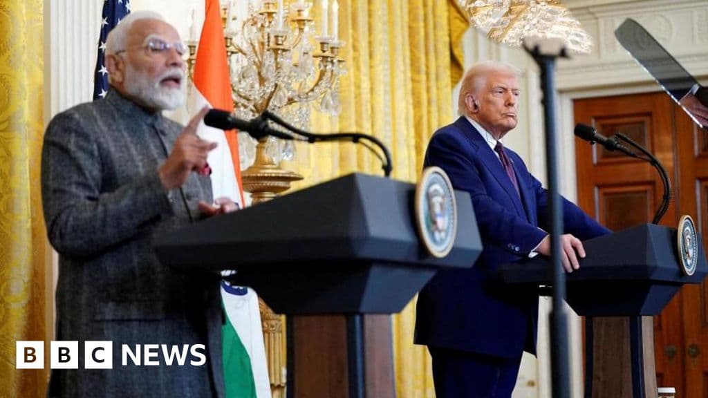 Trump, Hindistan'ı Rus petrolü satın almak için 'önemli' tarife yürüyüşüyle tehdit ediyor