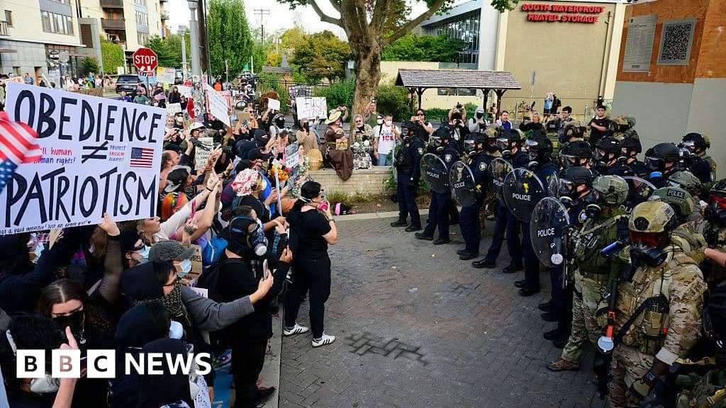 Trump, mahkeme emrini reddettikten sonra California birliklerini Portland'a gönderiyor