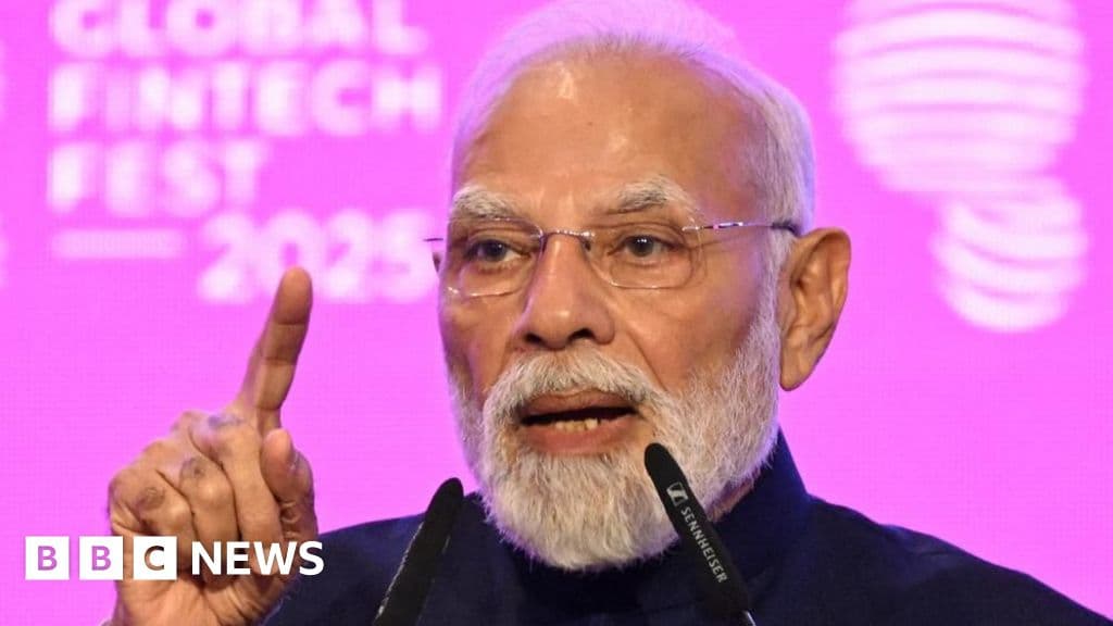 Trump, Modi'nin Rus petrolü almayı bırakmayı kabul ettiğini söyledi