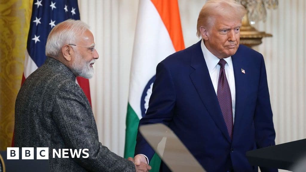 Trump, Rus petrolü satın almak için% 25 ekstra tarife ile Hindistan'a vuruyor