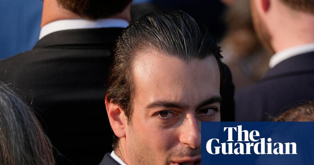 Trump'ın ihbar ofisine başkanlık edecek adayı, ırkçı mesajların ortaya çıkmasının ardından istifa etti | ABD siyaseti
