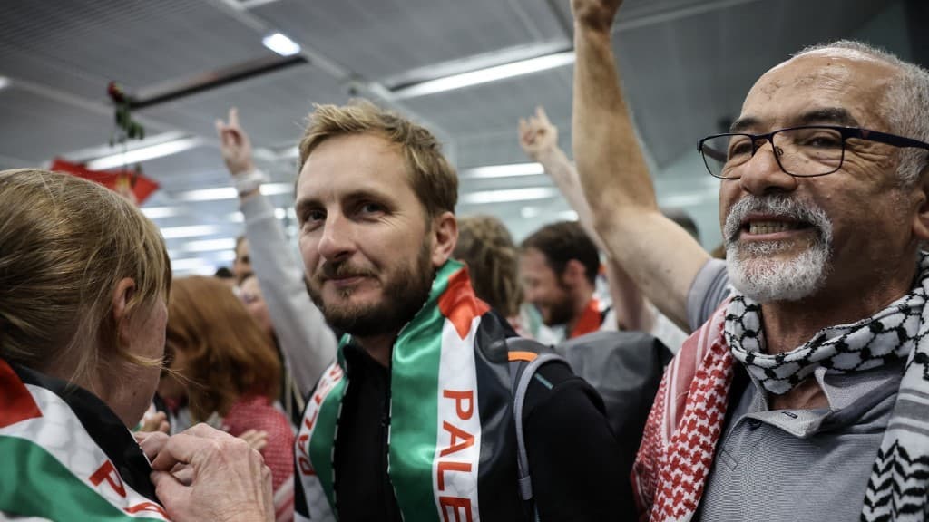 Turkish and European MPs issue call for release of flotilla activists