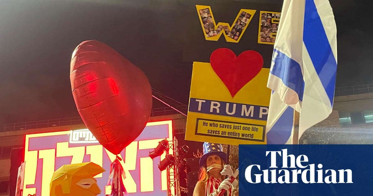 Yorgun İsrailliler Trump'ı rehineler kadar kurtarıcı olarak selamlıyor. İsrail