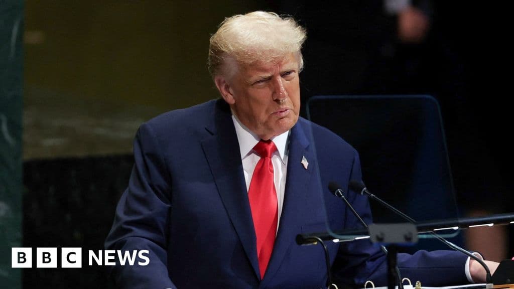 Yürüyen merdivenlerden teleprompters'a kadar Trump,