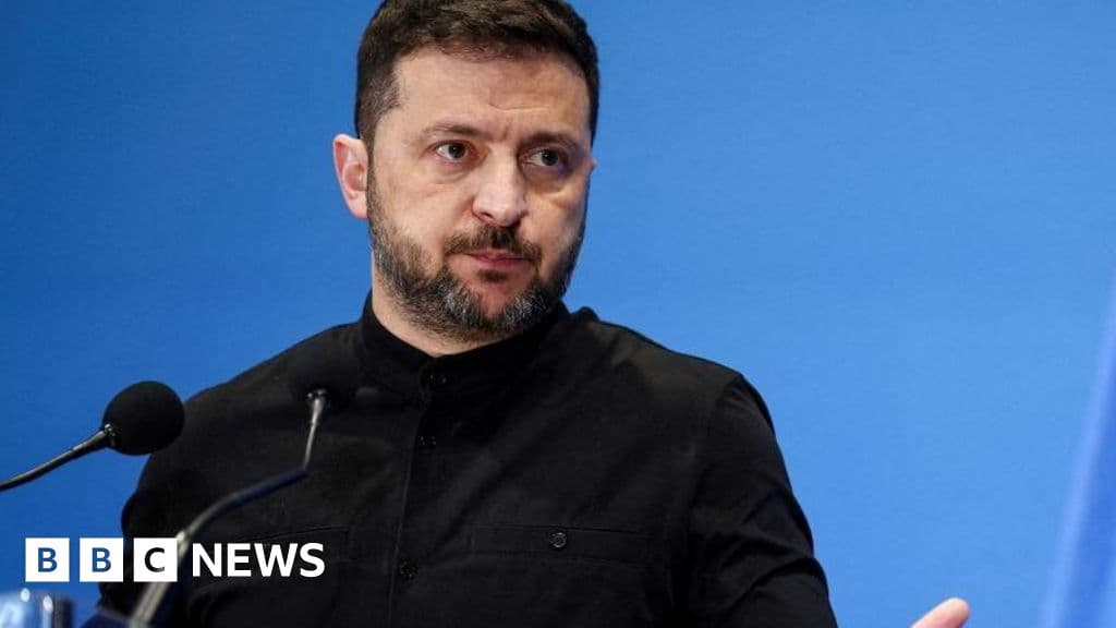 Zelensky, Ruslar yeni bir ilerleme kaydettikçe Donbas bölgesini yönetmeyi yönetiyor